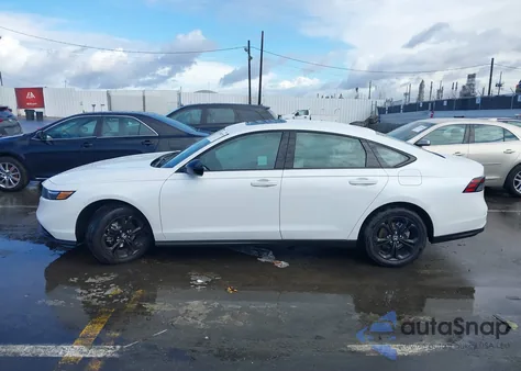 2025 Honda Accord Se z USA, uszkodzony, nr VIN 1HGCY1F43SA007027